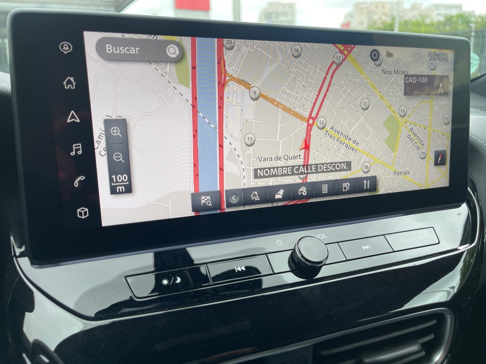 SJNFCAF16U2013553_16_feature-1