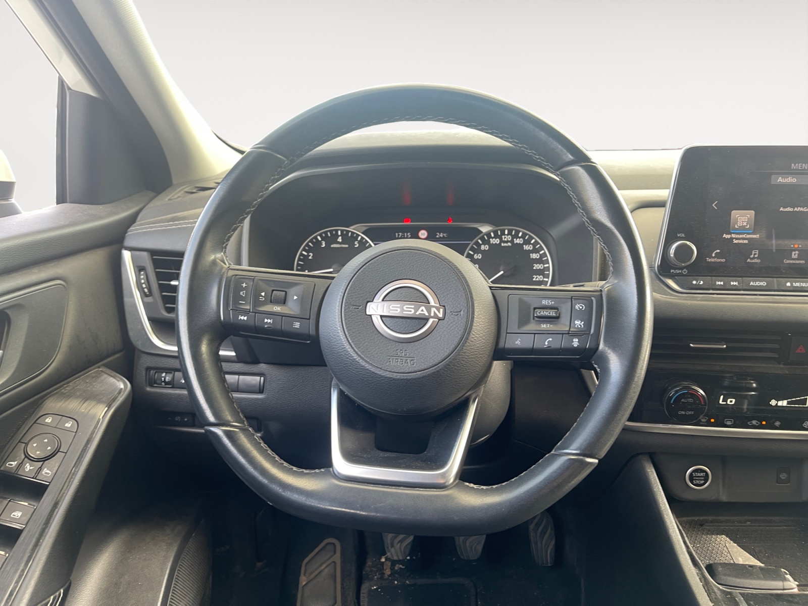 6342MFF_11_steering-wheel-driver_0_final