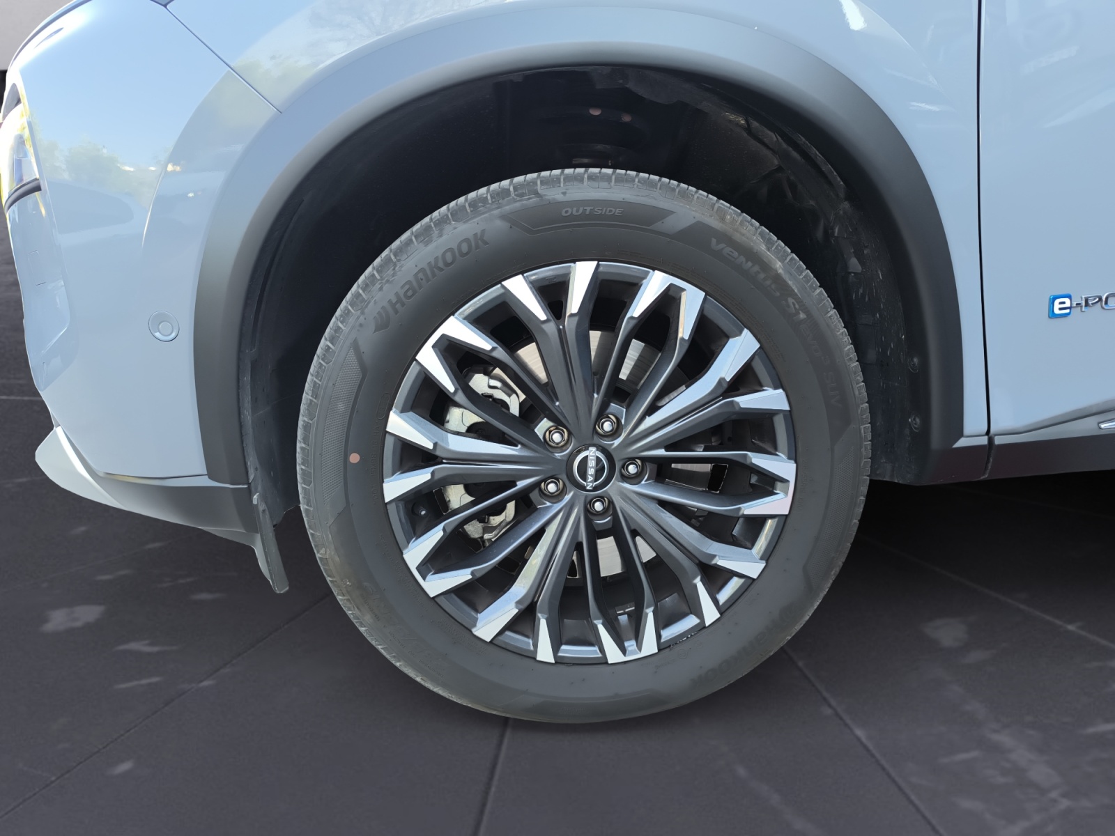 9415NJR_13_rim-front-left_0_final