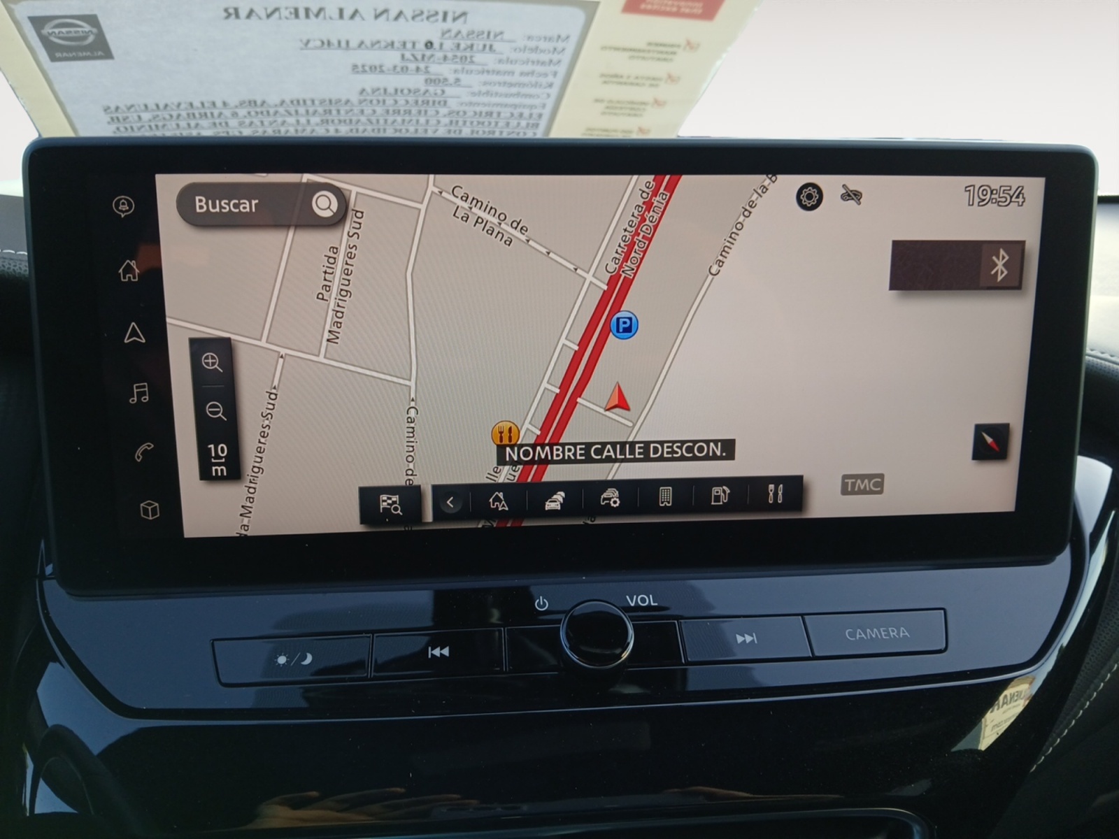 2054MZJ_11_steering-wheel-driver_0_final