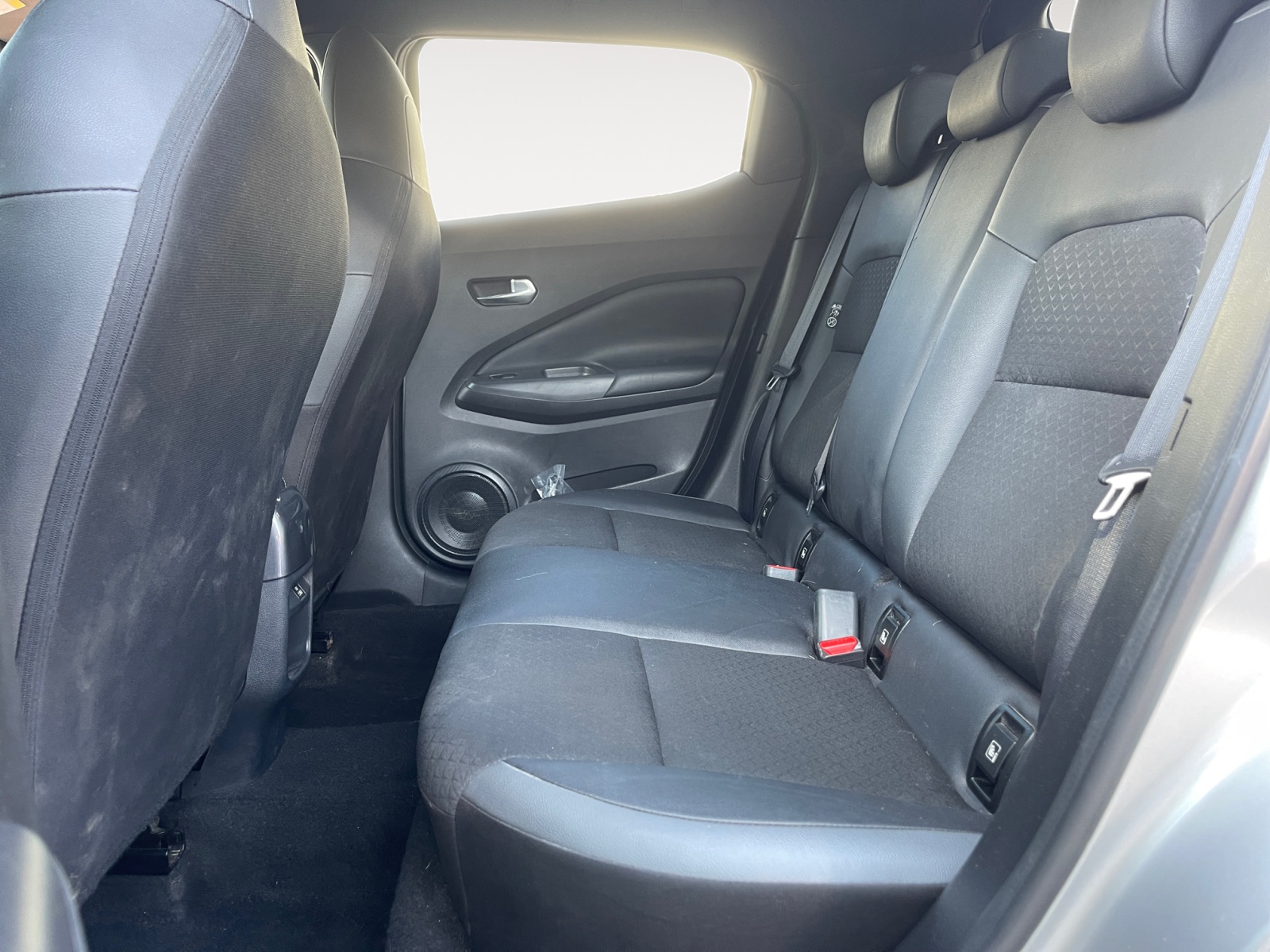 rear-row-driver