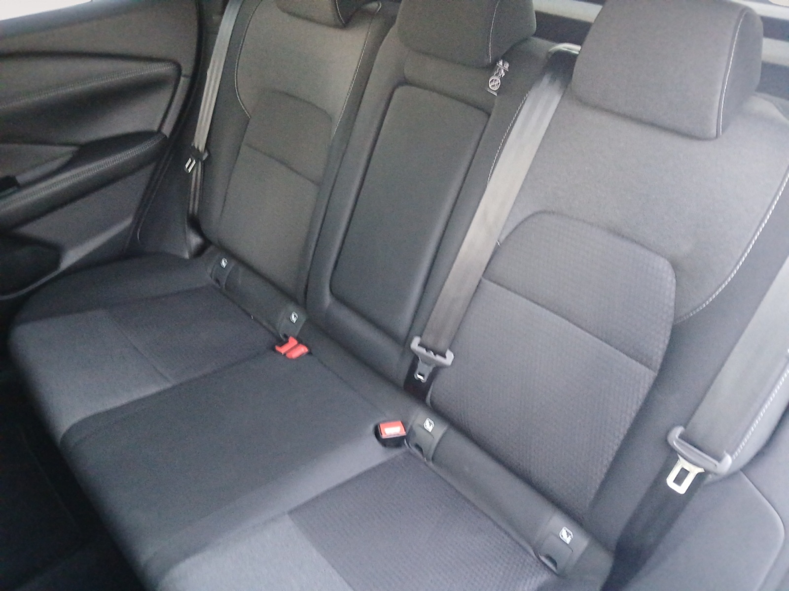 6160LTC_12_rear-row-driver_0_final