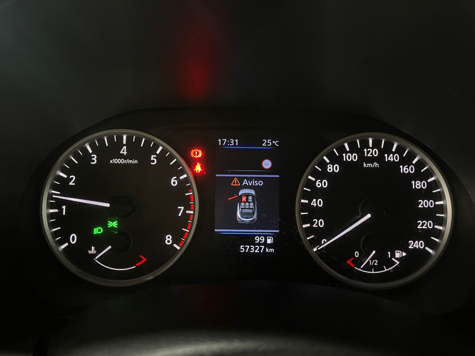 8427LWW_15_dashboard_0_final